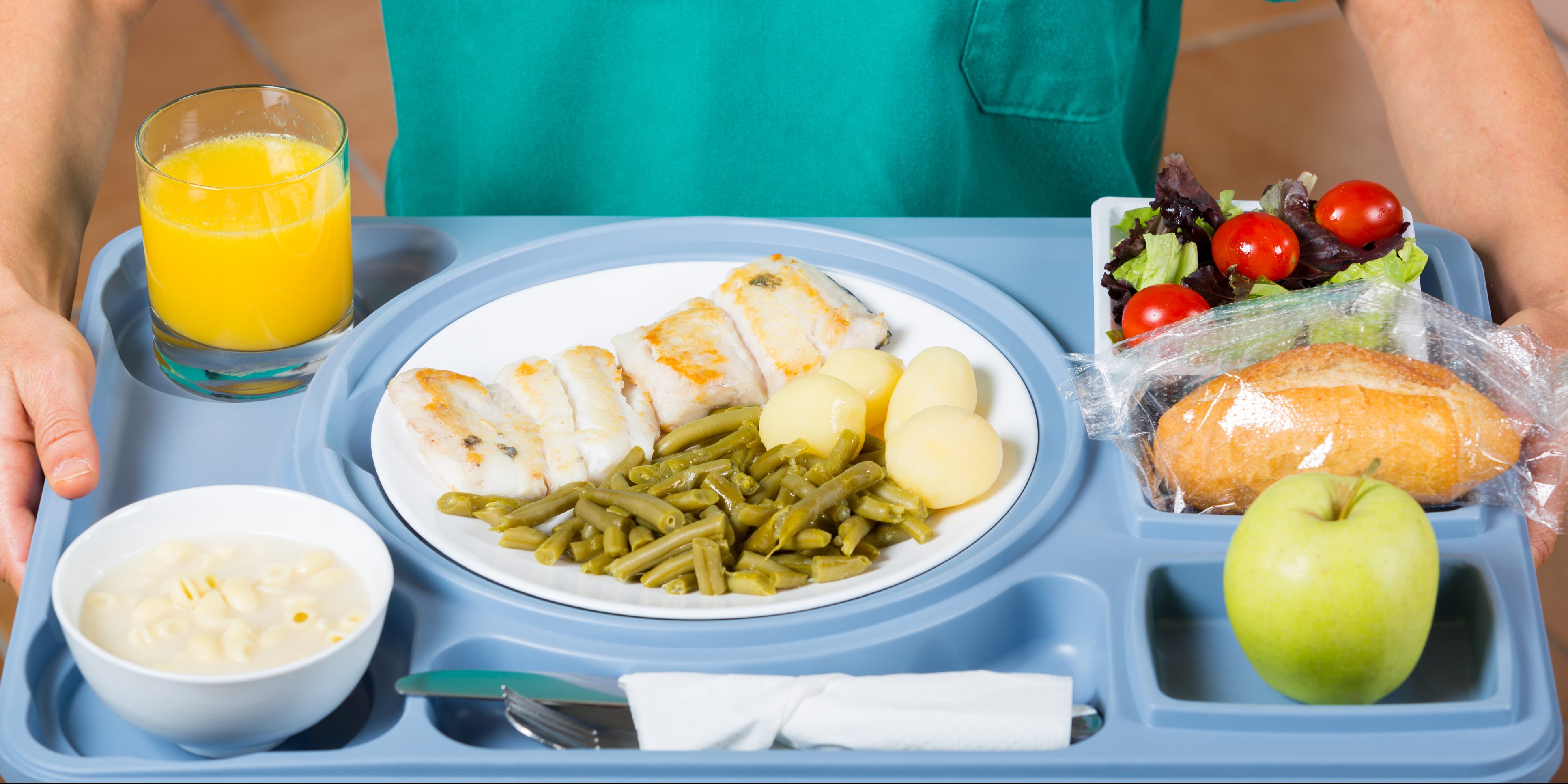 meal-tray-of-a-hospital